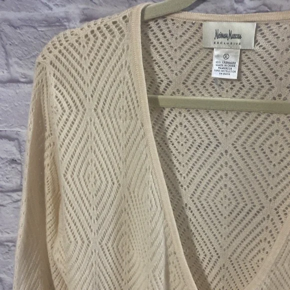Neiman Marcus 100% Cashmere Lace Faux Wrap Beige Women’s Sweater Size XL - Picture 5 of 10